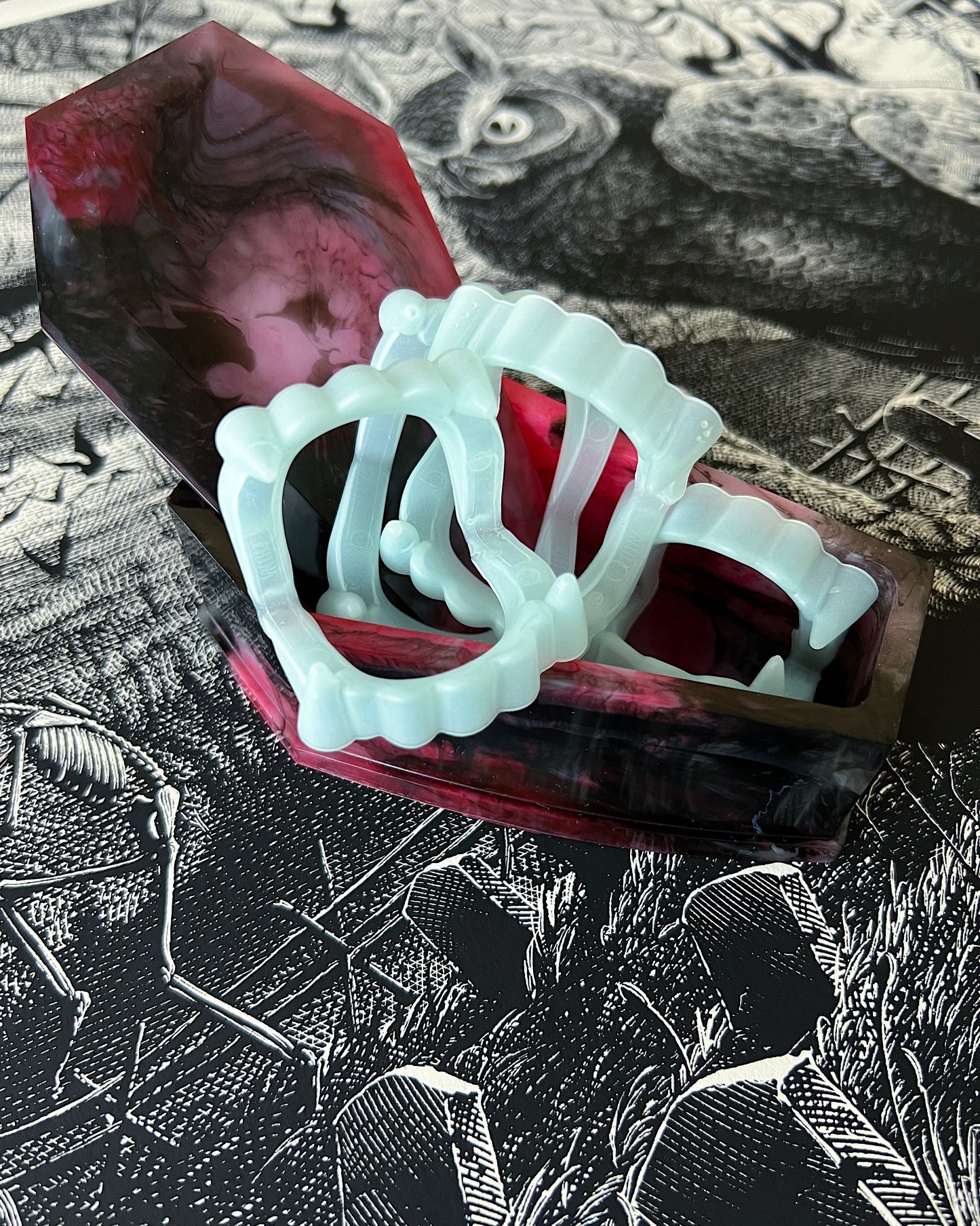 COFFIN ! - Resin Coffin Container Box